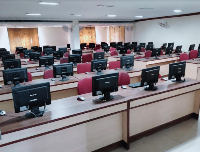 KIT Varanasi facilities photo 15